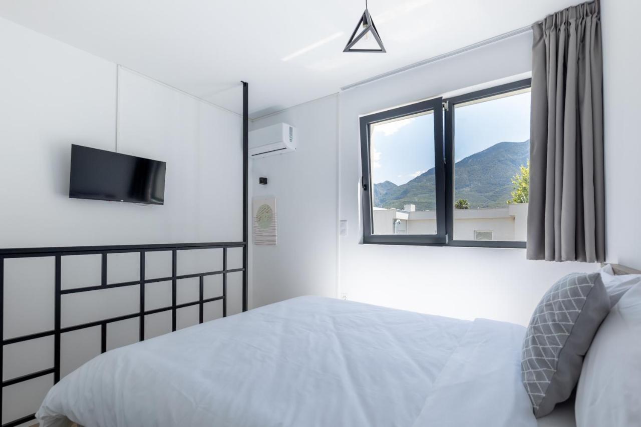 Pagani Blue - Luxury Maisonette A1 * Kalamata