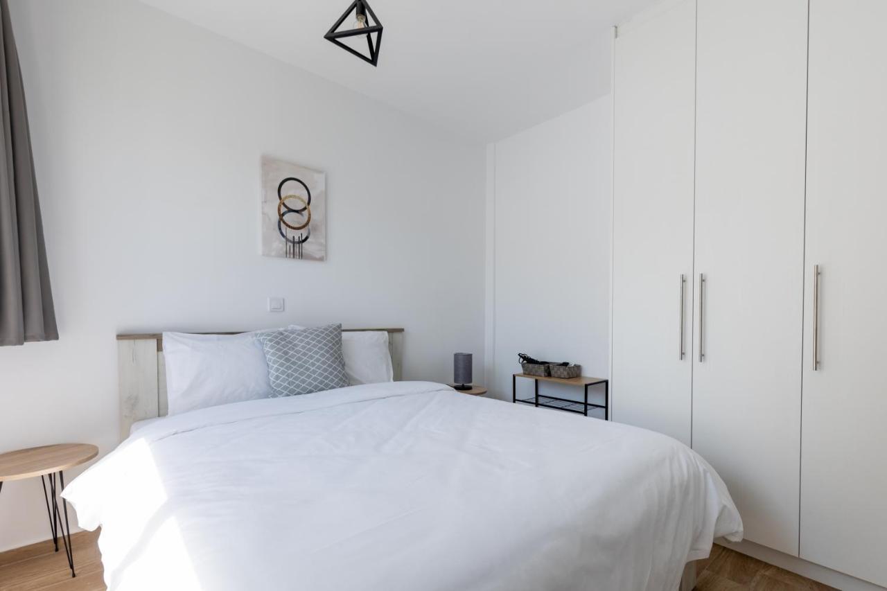 Pagani Blue - Luxury Maisonette A1 Kalamata